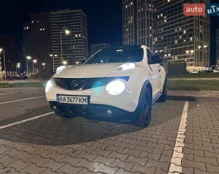 Білий Ніссан Жук, об'ємом двигуна 1.6 л та пробігом 105 тис. км за 10000 $, фото 1 на Automoto.ua