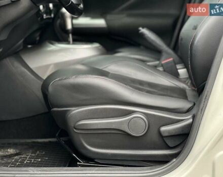 Белый Ниссан Жук, объемом двигателя 1.6 л и пробегом 255 тыс. км за 8999 $, фото 38 на Automoto.ua