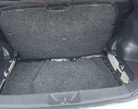 Белый Ниссан Жук, объемом двигателя 1.6 л и пробегом 93 тыс. км за 10399 $, фото 11 на Automoto.ua