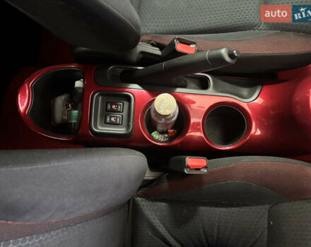 Ниссан Жук 2012 в Хмельницком на Automoto.ua Белый Ниссан Жук, объемом двигателя 1.6 л и пробегом 150 тыс. км за 7800 $, фото 14 на Automoto.ua