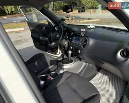 Белый Ниссан Жук, объемом двигателя 1.6 л и пробегом 175 тыс. км за 9000 $, фото 10 на Automoto.ua