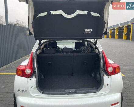 Белый Ниссан Жук, объемом двигателя 1.6 л и пробегом 93 тыс. км за 10399 $, фото 8 на Automoto.ua