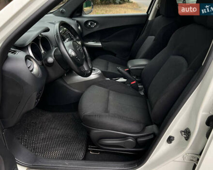 Белый Ниссан Жук, объемом двигателя 1.6 л и пробегом 88 тыс. км за 8900 $, фото 7 на Automoto.ua