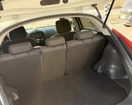 Белый Ниссан Жук, объемом двигателя 1.6 л и пробегом 83 тыс. км за 10300 $, фото 6 на Automoto.ua