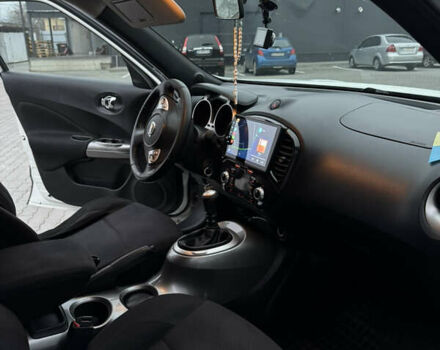 Белый Ниссан Жук, объемом двигателя 1.5 л и пробегом 195 тыс. км за 9500 $, фото 18 на Automoto.ua