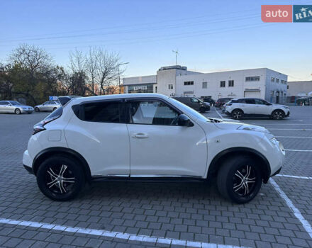 Білий Ніссан Жук, об'ємом двигуна 1.62 л та пробігом 226 тис. км за 10800 $, фото 10 на Automoto.ua