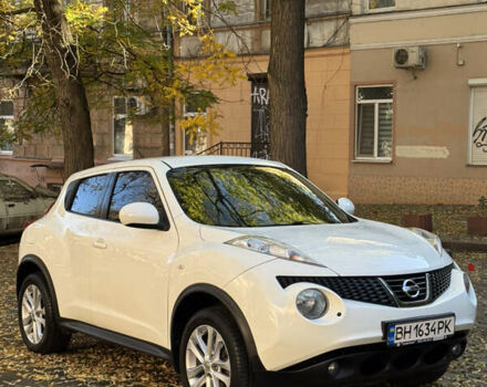 Белый Ниссан Жук, объемом двигателя 1.62 л и пробегом 126 тыс. км за 10999 $, фото 5 на Automoto.ua