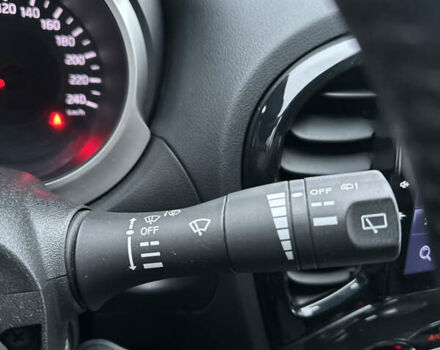 Белый Ниссан Жук, объемом двигателя 1.6 л и пробегом 159 тыс. км за 9700 $, фото 27 на Automoto.ua