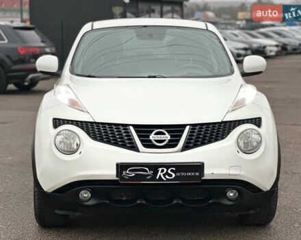 Белый Ниссан Жук, объемом двигателя 1.6 л и пробегом 159 тыс. км за 9700 $, фото 2 на Automoto.ua