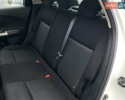 Белый Ниссан Жук, объемом двигателя 1.6 л и пробегом 85 тыс. км за 9800 $, фото 21 на Automoto.ua