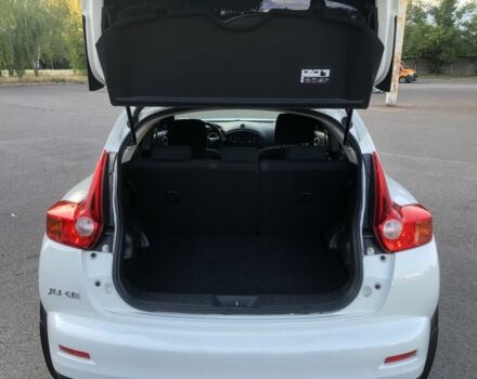 Белый Ниссан Жук, объемом двигателя 1.6 л и пробегом 112 тыс. км за 10000 $, фото 14 на Automoto.ua