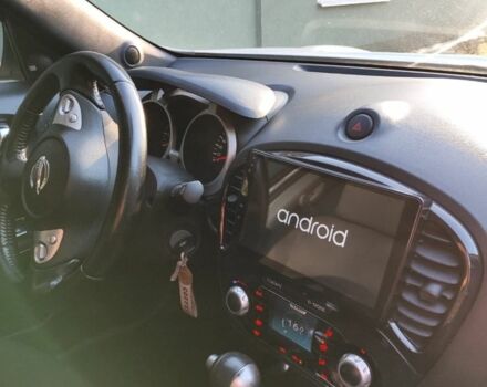 Белый Ниссан Жук, объемом двигателя 1.6 л и пробегом 150 тыс. км за 8200 $, фото 7 на Automoto.ua