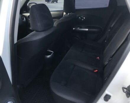 Белый Ниссан Жук, объемом двигателя 1.6 л и пробегом 112 тыс. км за 10000 $, фото 13 на Automoto.ua