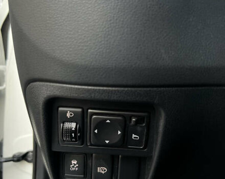 Ниссан Жук 2012 в Черновцах на Automoto.ua Белый Ниссан Жук, объемом двигателя 1.6 л и пробегом 137 тыс. км за 9200 $, фото 29 на Automoto.ua