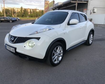 Белый Ниссан Жук, объемом двигателя 1.6 л и пробегом 112 тыс. км за 10000 $, фото 3 на Automoto.ua