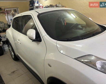 Ниссан Жук 2012 в Хмельницком на Automoto.ua Белый Ниссан Жук, объемом двигателя 1.6 л и пробегом 150 тыс. км за 7800 $, фото 4 на Automoto.ua