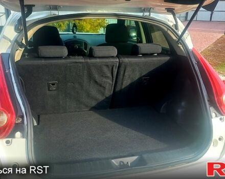 Белый Ниссан Жук, объемом двигателя 1.6 л и пробегом 135 тыс. км за 8150 $, фото 8 на Automoto.ua