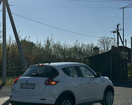 Белый Ниссан Жук, объемом двигателя 1.6 л и пробегом 190 тыс. км за 8500 $, фото 18 на Automoto.ua