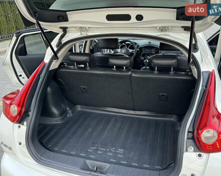 Белый Ниссан Жук, объемом двигателя 1.6 л и пробегом 86 тыс. км за 12700 $, фото 51 на Automoto.ua