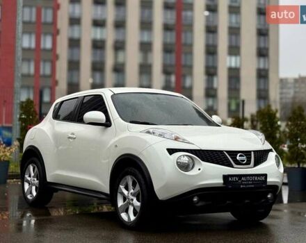 Белый Ниссан Жук, объемом двигателя 1.6 л и пробегом 175 тыс. км за 9500 $, фото 5 на Automoto.ua