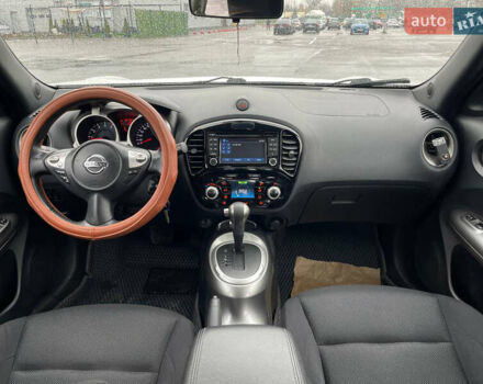 Белый Ниссан Жук, объемом двигателя 1.6 л и пробегом 120 тыс. км за 10600 $, фото 10 на Automoto.ua