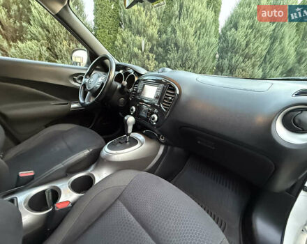 Белый Ниссан Жук, объемом двигателя 1.6 л и пробегом 137 тыс. км за 9600 $, фото 47 на Automoto.ua