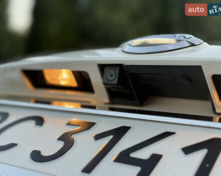 Белый Ниссан Жук, объемом двигателя 1.6 л и пробегом 137 тыс. км за 9600 $, фото 37 на Automoto.ua