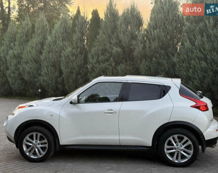 Белый Ниссан Жук, объемом двигателя 1.6 л и пробегом 137 тыс. км за 9600 $, фото 4 на Automoto.ua