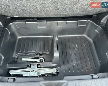 Белый Ниссан Жук, объемом двигателя 1.6 л и пробегом 86 тыс. км за 12700 $, фото 52 на Automoto.ua