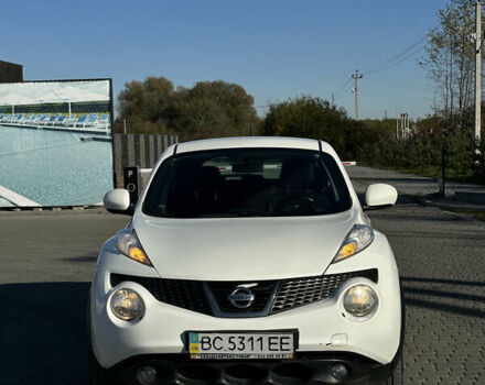 Белый Ниссан Жук, объемом двигателя 1.6 л и пробегом 190 тыс. км за 8500 $, фото 16 на Automoto.ua