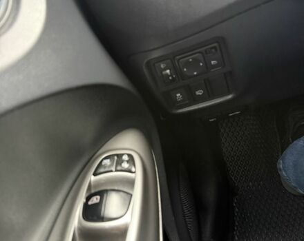 Білий Ніссан Жук, об'ємом двигуна 1.6 л та пробігом 106 тис. км за 10400 $, фото 17 на Automoto.ua