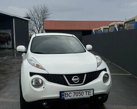 Белый Ниссан Жук, объемом двигателя 1.6 л и пробегом 136 тыс. км за 10500 $, фото 2 на Automoto.ua