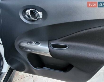 Білий Ніссан Жук, об'ємом двигуна 1.6 л та пробігом 88 тис. км за 11800 $, фото 61 на Automoto.ua