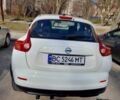 Белый Ниссан Жук, объемом двигателя 1.6 л и пробегом 84 тыс. км за 12500 $, фото 7 на Automoto.ua