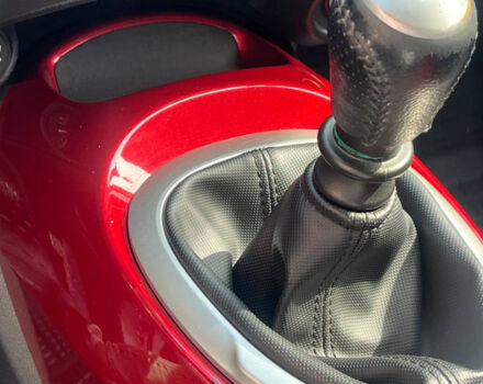 Белый Ниссан Жук, объемом двигателя 1.5 л и пробегом 151 тыс. км за 11000 $, фото 10 на Automoto.ua