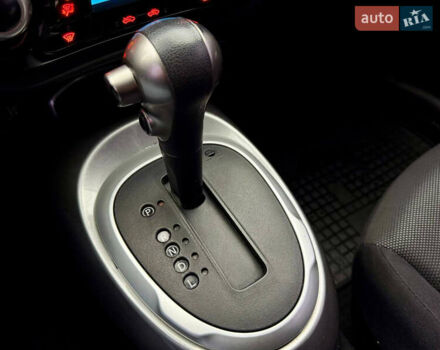 Белый Ниссан Жук, объемом двигателя 1.6 л и пробегом 175 тыс. км за 9500 $, фото 25 на Automoto.ua