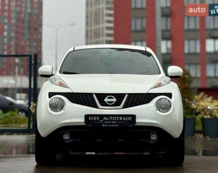 Белый Ниссан Жук, объемом двигателя 1.6 л и пробегом 175 тыс. км за 9500 $, фото 2 на Automoto.ua