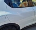 Белый Ниссан Жук, объемом двигателя 1.6 л и пробегом 84 тыс. км за 12500 $, фото 4 на Automoto.ua