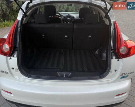 Белый Ниссан Жук, объемом двигателя 1.6 л и пробегом 137 тыс. км за 9600 $, фото 38 на Automoto.ua