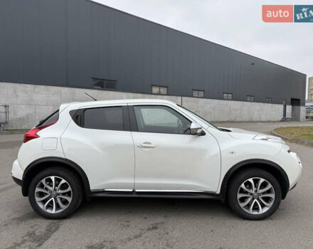 Белый Ниссан Жук, объемом двигателя 1.6 л и пробегом 64 тыс. км за 12700 $, фото 9 на Automoto.ua