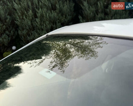 Белый Ниссан Жук, объемом двигателя 1.6 л и пробегом 137 тыс. км за 9600 $, фото 16 на Automoto.ua