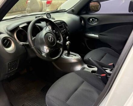 Белый Ниссан Жук, объемом двигателя 1.6 л и пробегом 175 тыс. км за 9500 $, фото 3 на Automoto.ua