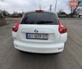 Белый Ниссан Жук, объемом двигателя 1.6 л и пробегом 124 тыс. км за 11000 $, фото 5 на Automoto.ua
