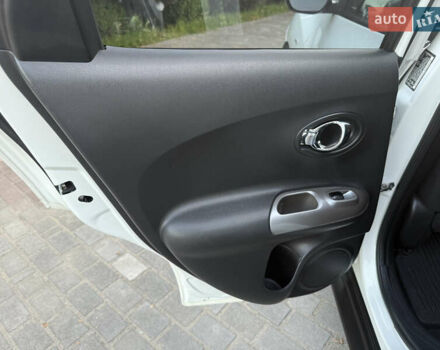 Белый Ниссан Жук, объемом двигателя 1.6 л и пробегом 137 тыс. км за 9600 $, фото 32 на Automoto.ua