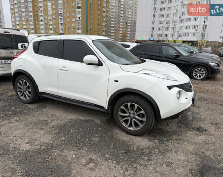 Белый Ниссан Жук, объемом двигателя 1.6 л и пробегом 106 тыс. км за 10400 $, фото 3 на Automoto.ua