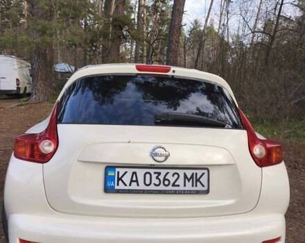 Белый Ниссан Жук, объемом двигателя 1.6 л и пробегом 170 тыс. км за 8900 $, фото 5 на Automoto.ua