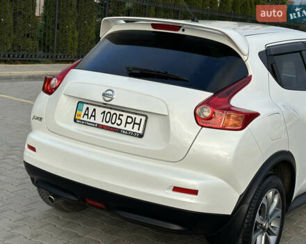 Белый Ниссан Жук, объемом двигателя 1.6 л и пробегом 86 тыс. км за 12700 $, фото 29 на Automoto.ua