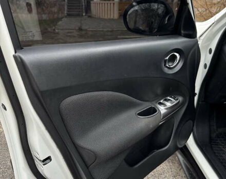 Белый Ниссан Жук, объемом двигателя 1.6 л и пробегом 92 тыс. км за 12999 $, фото 8 на Automoto.ua