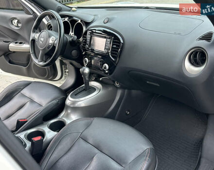 Белый Ниссан Жук, объемом двигателя 1.6 л и пробегом 86 тыс. км за 12700 $, фото 42 на Automoto.ua