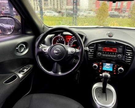 Белый Ниссан Жук, объемом двигателя 1.6 л и пробегом 175 тыс. км за 9500 $, фото 16 на Automoto.ua